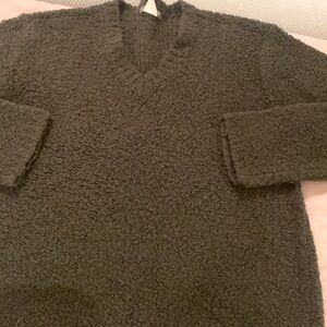 J Crew Boucle Long Sleeve Sweater